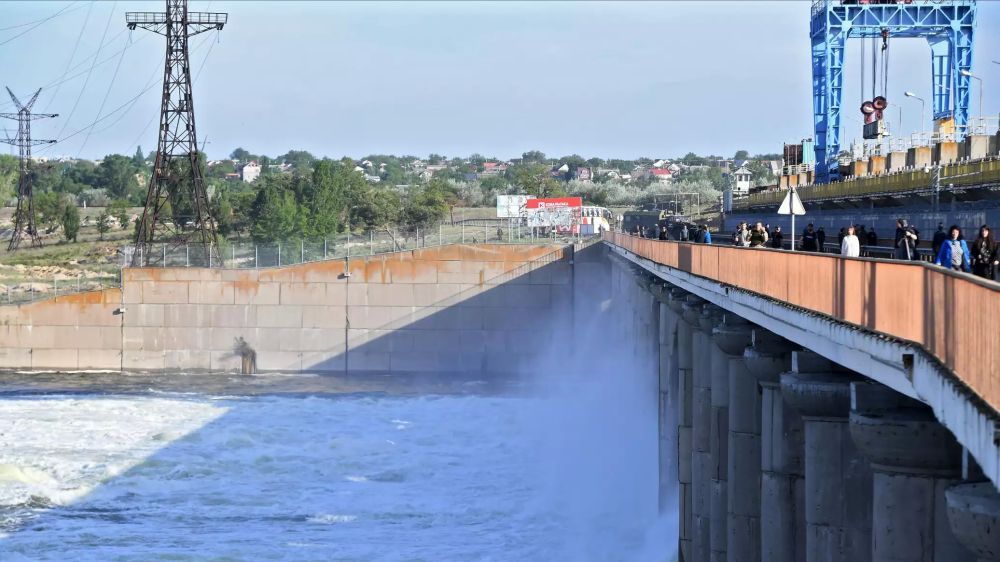Почему могут остановить подачу днепровской воды в Крым