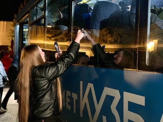 Соцсети: в Кузбассе мобилизованного отца троих детей не возвращают домой