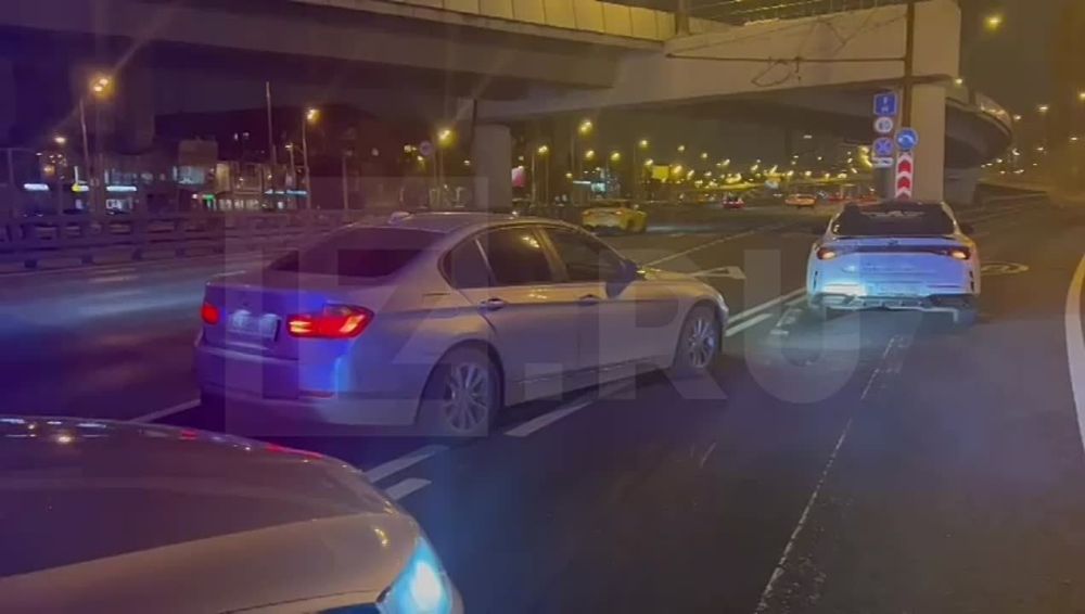 � ������ ��������� ���������� ��������� ����� ������, ������� ��� ��� ������� ������ �������