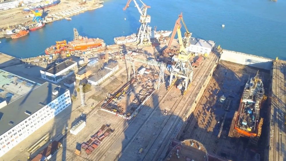 � ����� ����������������� ����� "�����" � ����� ����� ������� � ��� ����� ���������� �������������