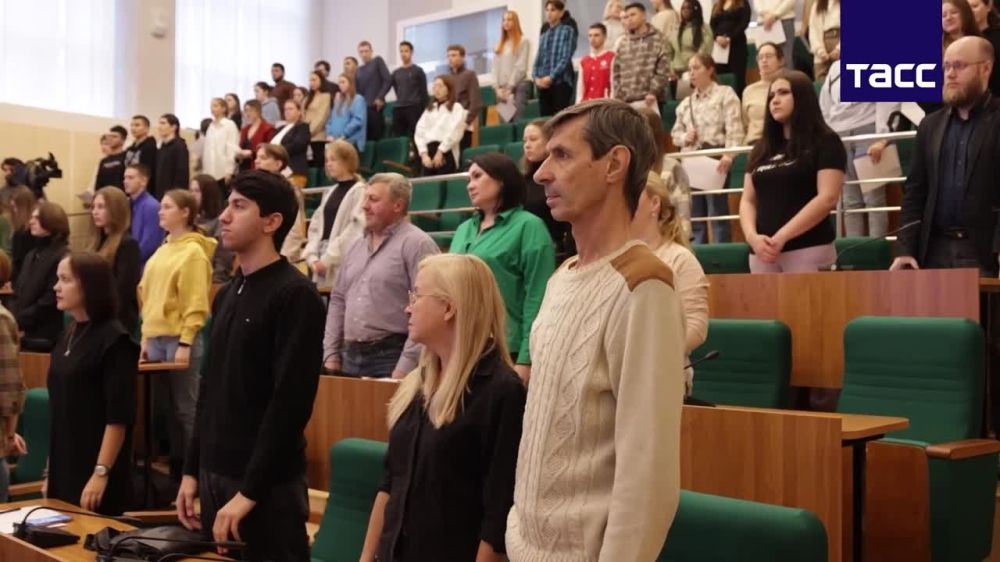 ������������� ���������������� ����� "������� ��������������� �������" �������� � ������� ���. ��� ���������� 3 ������ � ��������� �� 8 ������