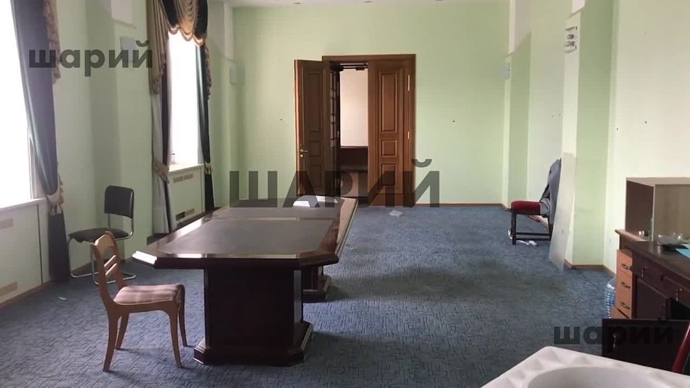 �� �� ����� ������ � �������� ����� ������ �����, �� ����� ����������� ����: � ��������� �����, ������ ����, ���� ����, �������� ������������� ������ "�������" ���������������� ���������� �� �����