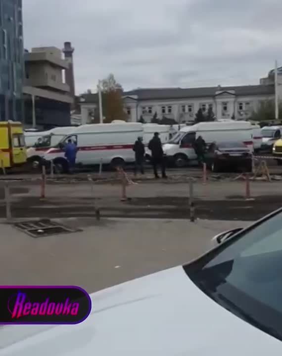 � ������-��-���� ������ ����� � �������������� ����������, ��������������� �� ������� � �� ��� �������