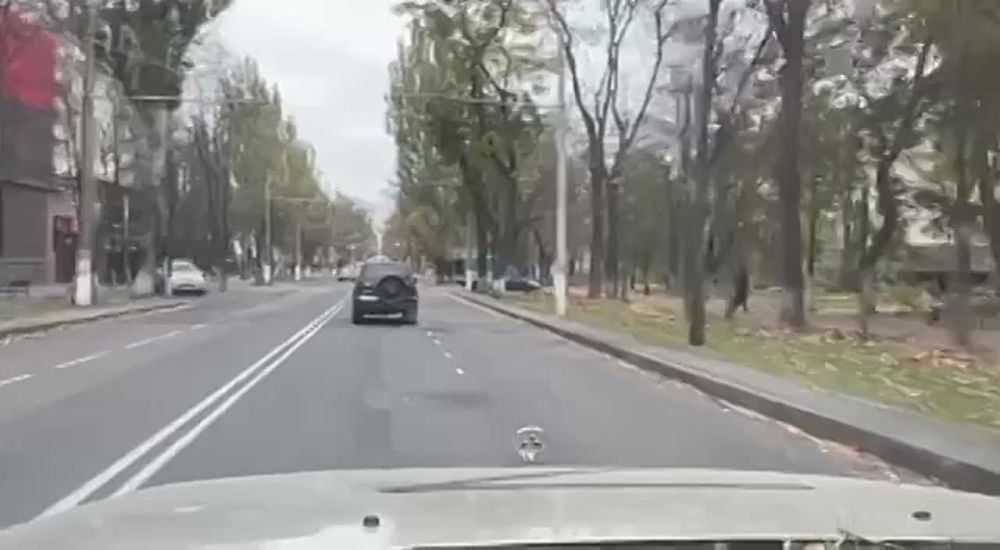 � �������