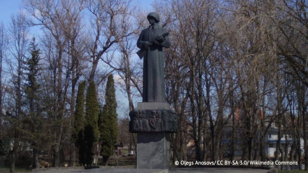 �������� ��������� ������ - ������������� ������ �� �������-���������� �����������, ����� ���������� ��� "�����", ������������� � ������ ������� �� ������� ������, ������� ������ Delfi