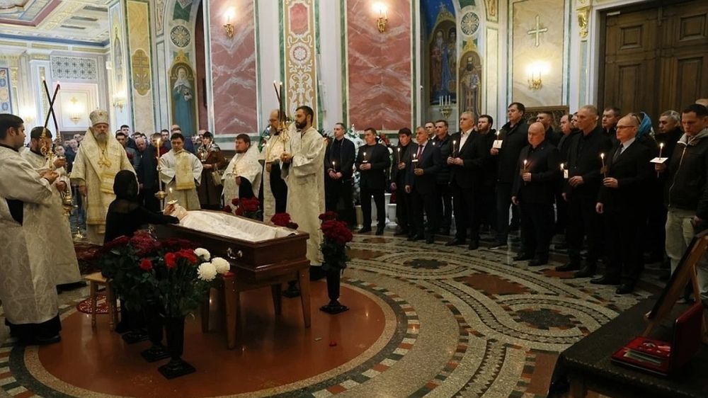 ��� ������ ���������� � �������� ������������. ����