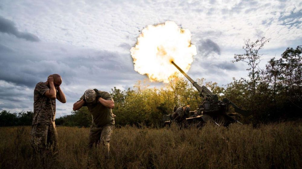 ВСУ из артиллерии обстреляли пригород Новой Каховки