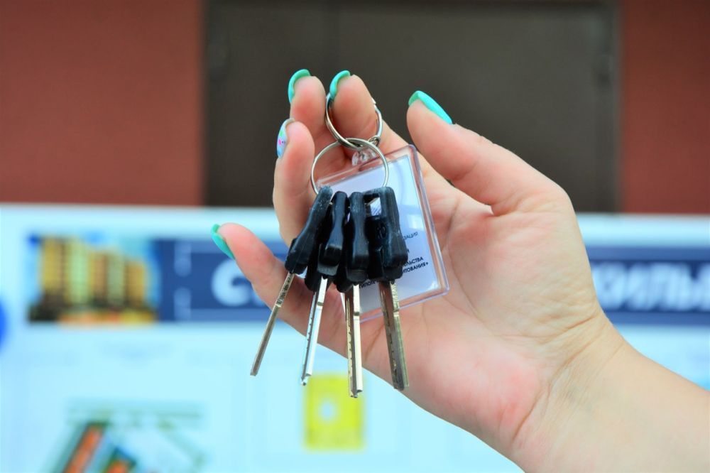 ������� ������� ������ ����� 300 ������������ ��� ������� ����� � �����