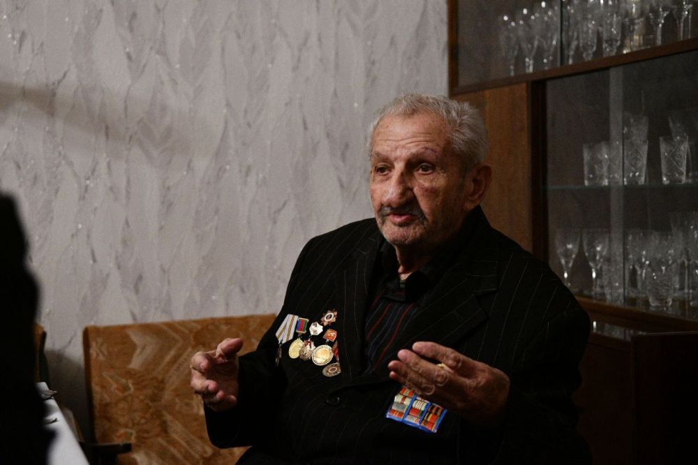 100-������ ������ ������� ������� ������� ������������� ����� �� ����������