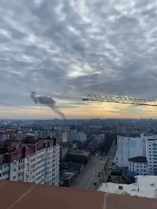 Кадры сегодняшнего ракетного удара ВС РФ по цели в Хмельницком