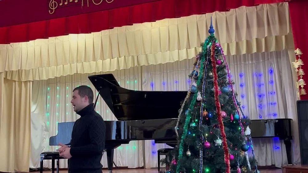 Рождественский концерт пошёл в Генической школе искусств