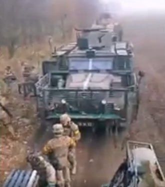 ���������� ����������� ������ ��������� Wolfhound � 105-�� ������� L119 �� ���������� 46-� ��������� ������������� (�����) ������� ��� ��� ���������