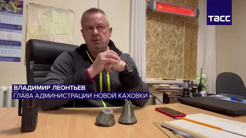 Все медицинские учреждения и рынки, несмотря на регулярные обстрелы, продолжают функционировать в Новой Каховке, сообщил нашему агентству глава Новокаховской городской военно-гражданской администрации Владимир Леонтьев