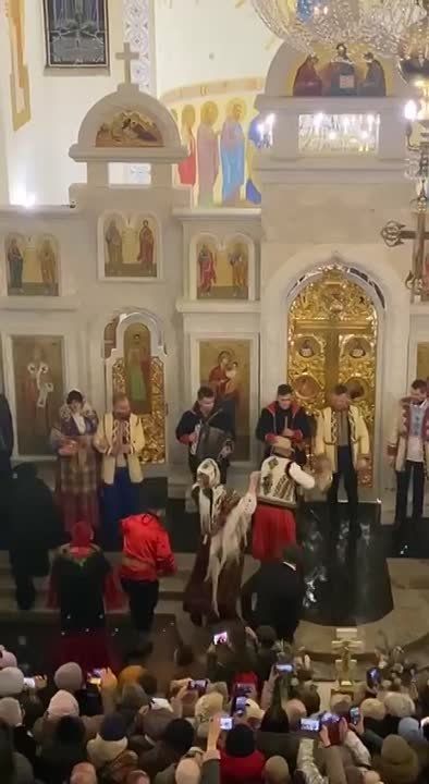 ���, ����������� ������, �������� �����-������� �� �������� �������� � ��������