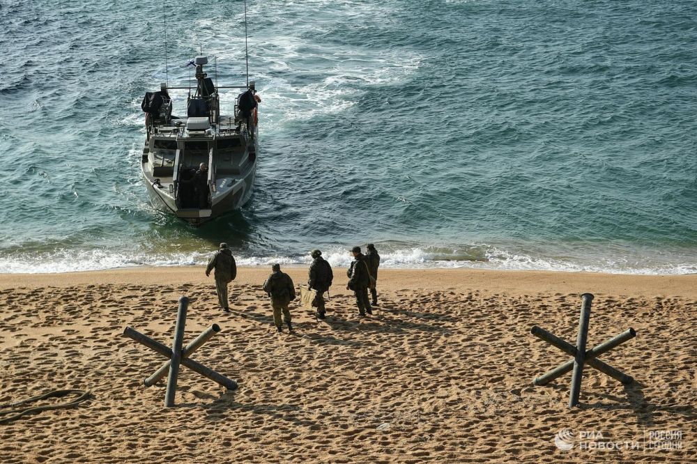 В Крыму заявили о достаточной группировке для защиты региона