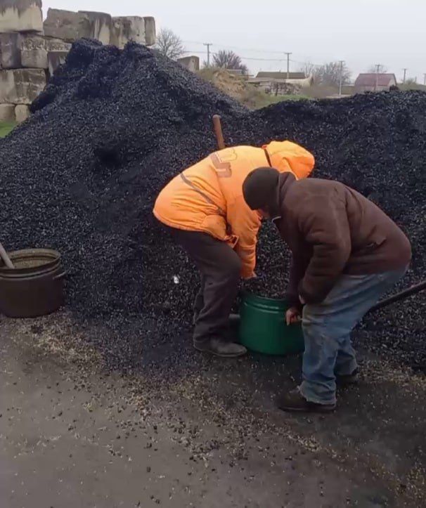 �� ������ � ����������� � ���������� �� ������� ����� 990 ���� �������