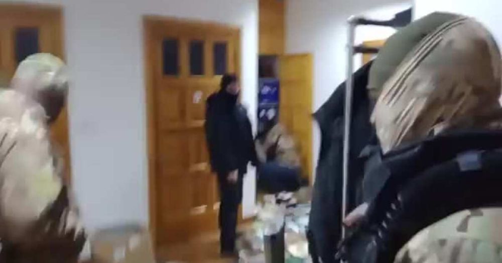 ������ ���������� �������* ������������� � ���������� �������