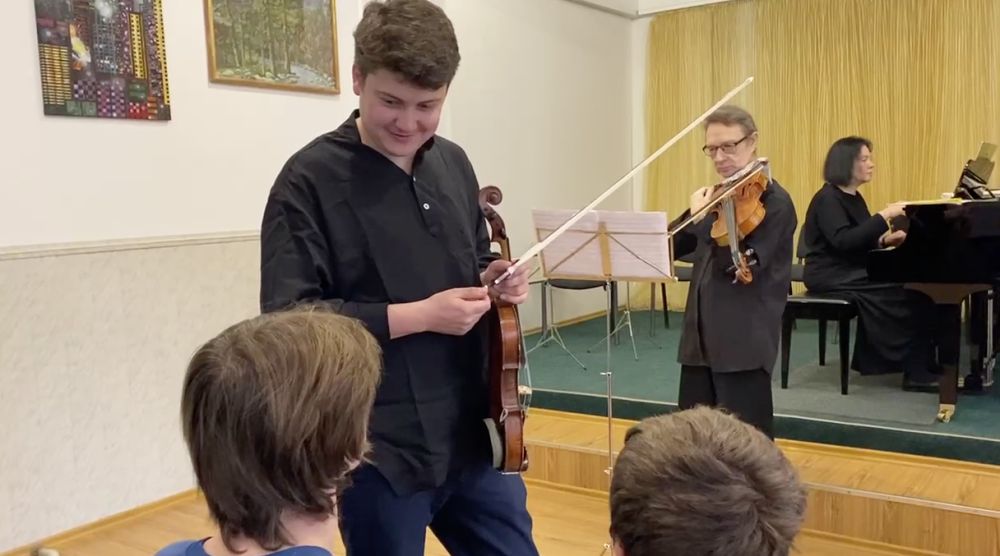 ���� ��������� ��� ������-����� �������� ����������� ����� � ���������