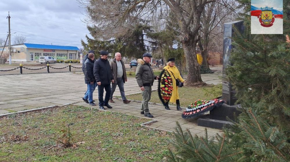 �������, 15 �������, � ������ ���������� ���� ������ � ���������, ����������� ��������� ���� �� ��������� ���������