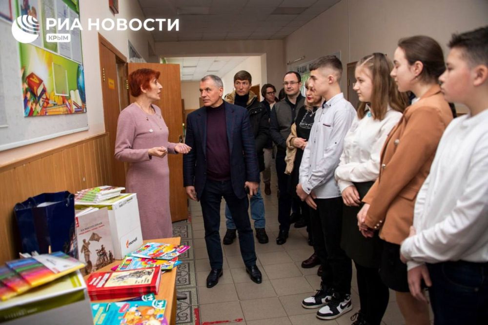 �������� �������������, ������� ������� �������� � ���������� �������, �������� ����� � 1 � ���������