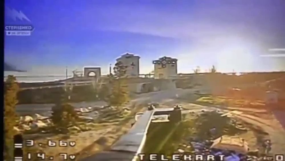 ���������� FPV - ����������� (���������� "�� ������� ����" � ������� ����������� �����) �������� ����, ������� � ������� � ��������� ���. ����� ���� �� ������� ������ ����������� ����