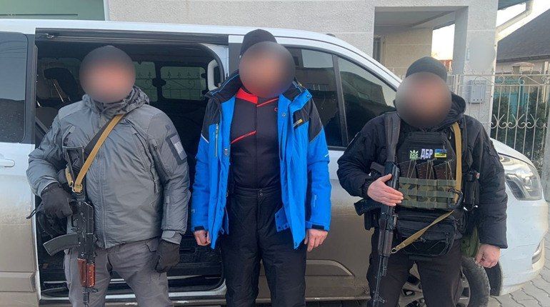 ������������ ��������� � ���������� ������� ������������ ������ �� ������� ���������� ������ ��� � ���������� ������� � ������������� (�. 1 ��. 111-2 �� �������)