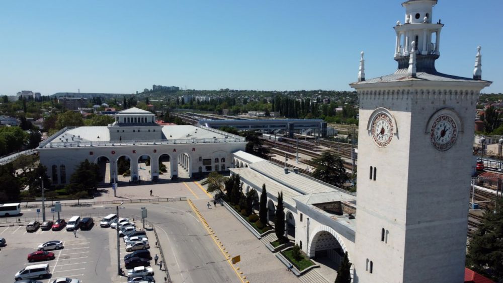 ��������������� ��������� ����� � ������ ��������� �������� ����� ����������� ������������