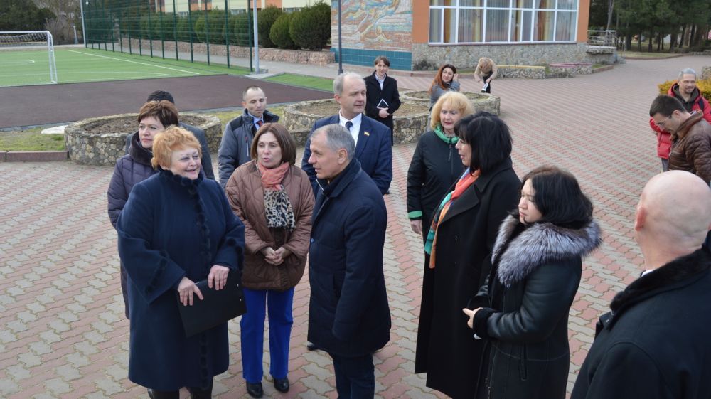 ����� ������ �������� ��� "��������"