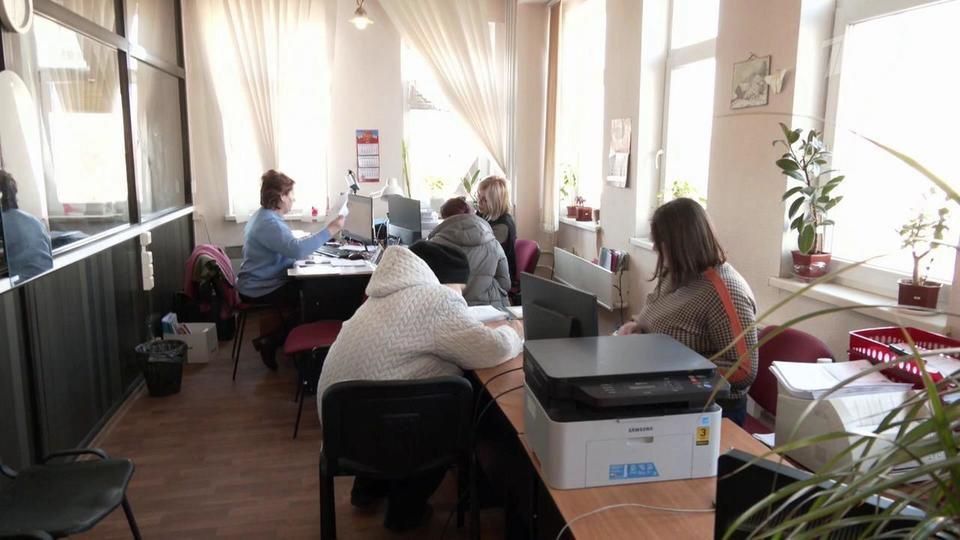 ������ ���, ���, ���������� � ����������� �������� � 1 ����� �������� ������������ �� ���������� ����������