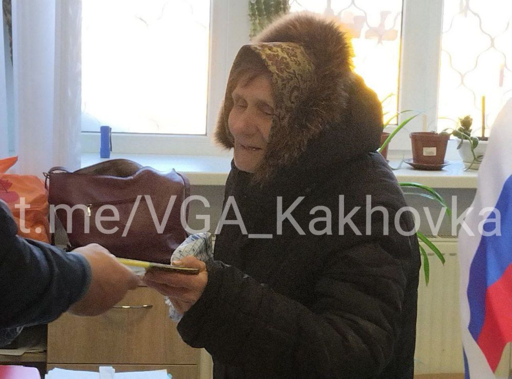 �����, 8 �����, � ��������� ������ ���������� � ����������