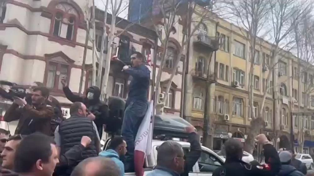 � ������ ���������� � ������� ����� �������