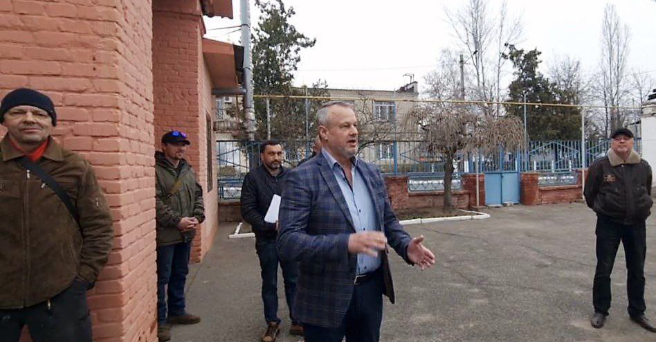 В Новой Каховке и Таврийске поздравили работников коммунальных предприятий с профессиональным праздником