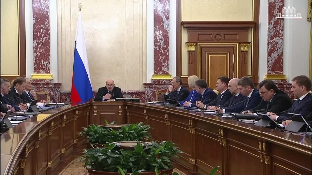 ������������� ����������� ������������ � �������� ��������� ������������� ���� �� ����������� ���, ���, ����������� � ���������� ��������