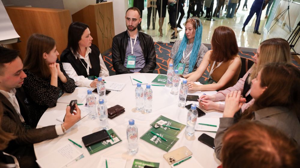 ����� �������� ����. ������� ����� ��������� 1 000 ���������� � ����� ������