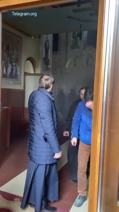 ����������� ��������� ��������� ���� ��� � �����-����������� �������