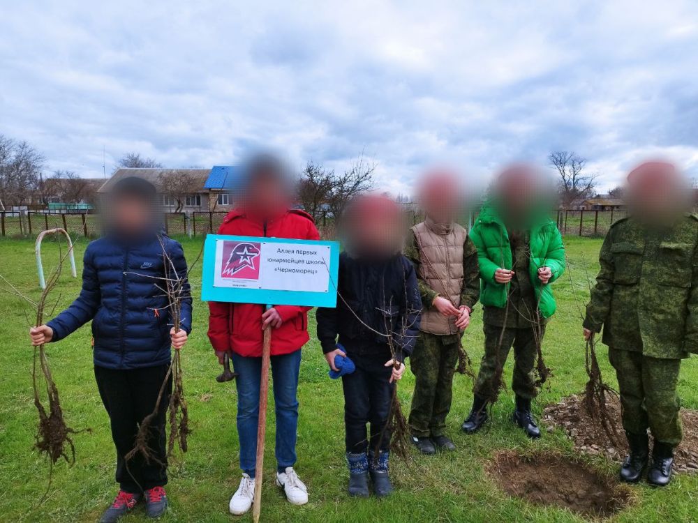 �����-�������-������ �����!