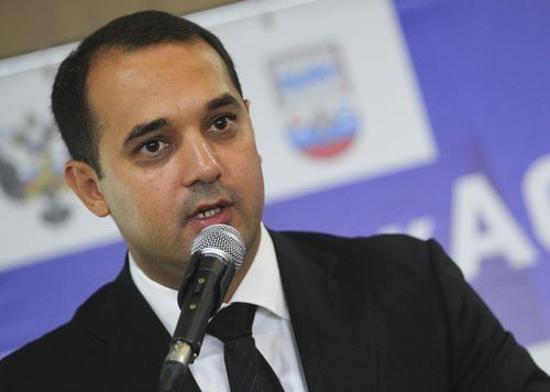 ����� ����� ��������� ���� �� ������� ������ �� ���, ��� � ���������� ������� � ������� �����-������ � � �����