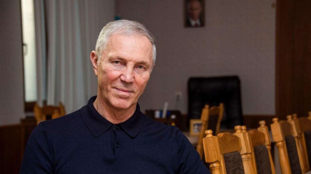 ������ ������� ��������� ������ ������ ����� �� �����-��������� �����