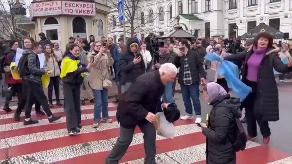 ��������� �����-��������� ����� ��������� ������ ������� � �� ������� �� �����