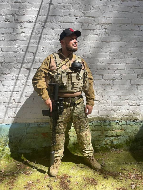 Владимир Путин подписал Указ о награждении военкора Владлена Татарского орденом Мужества, посмертно..