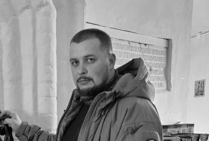 2 апреля в результате теракта в Санкт-Петербурге был убит журналист и писатель Владлен Татарский