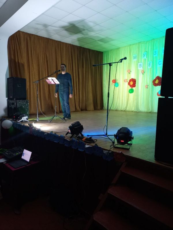 ������ ����������. 8 ������, � ����� ��������� ������������, �������������� �������� ��� ������� �� ������������� ������ ��� ������� � ��� ������������� ����������� ������