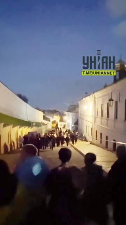 ���������� ������� �������� ������� �� �������� ��� � �����-��������� �����