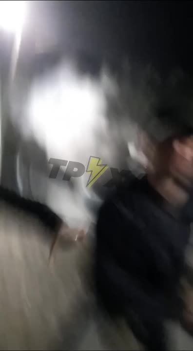 ����� ������� ������ �������� �����-������������ � ������������ ������ (�������� ������ ��������)