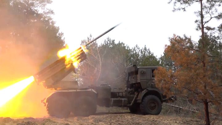 �� ������ ���������� ����� 100 ���������� �������������