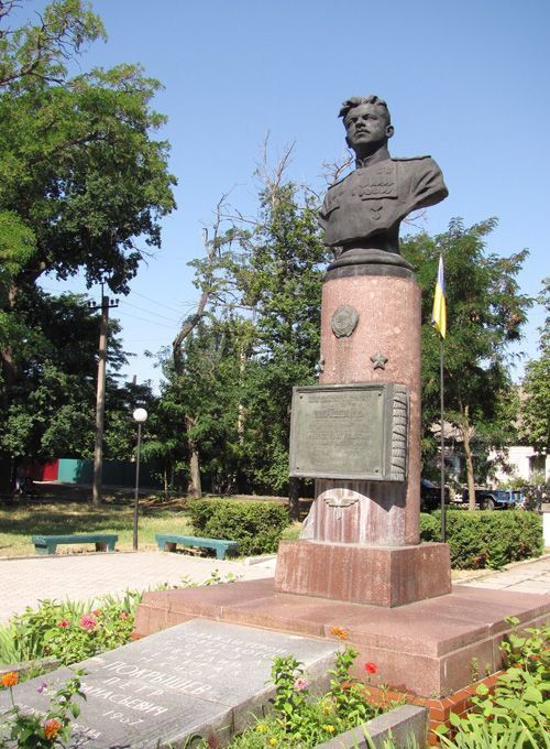 ������ �����������, �������-����� �������, ������ ����� ���������� ����� ϸ�� ����������� �������� (24.08.1914 - 22.08.1967) ����� �� ����� ��������