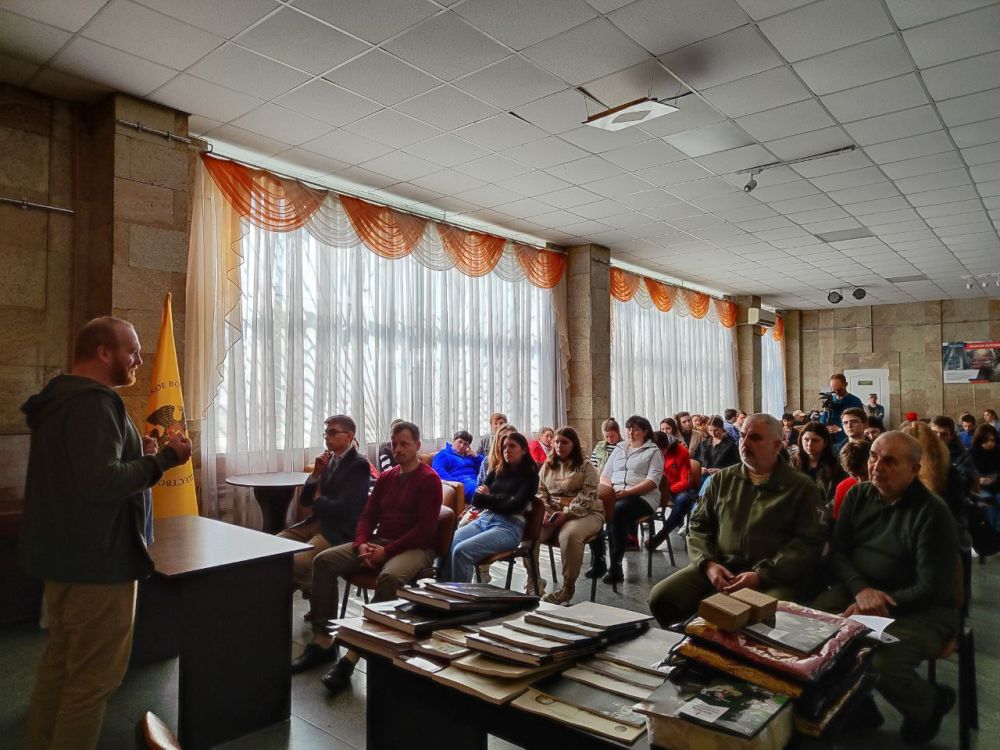 �������� �������� �����-�������������� ������������� ����� ����� ���������� ��������, ����������� ������ �������...