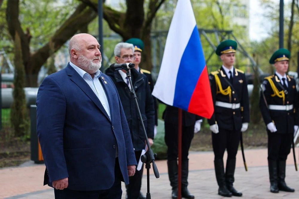 ���� ��������������� ������ ����� ���������� ���������, ����� ������ ������� ������� ������ ������� � �������� ��������� ������� �������� ��� ������ � ������������