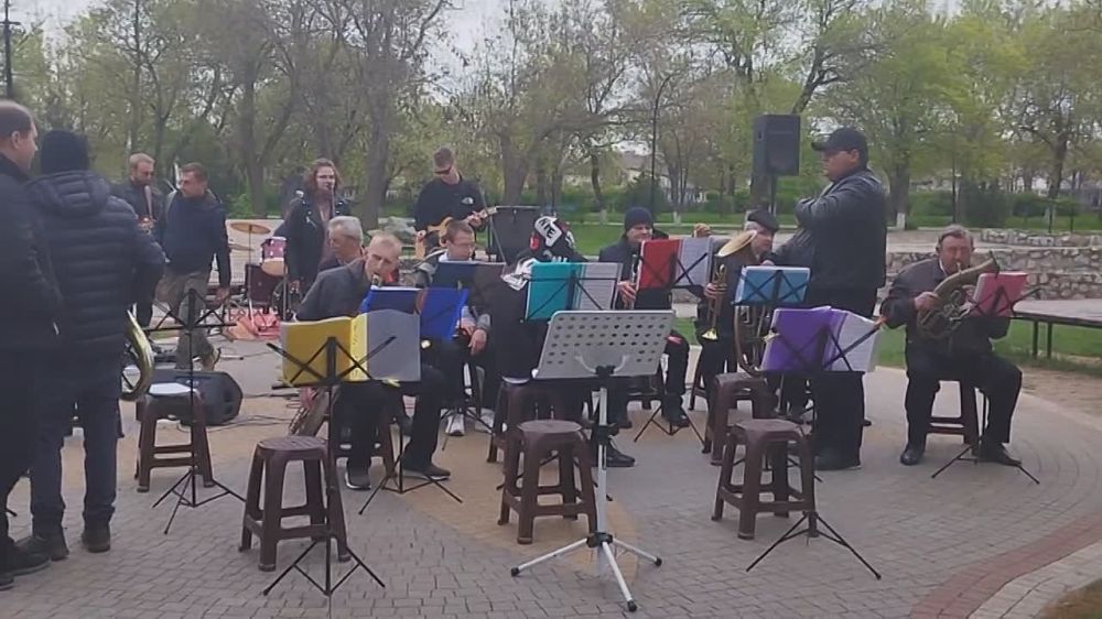 1 ���, ���������� ������������� �������� ���������� ����� ��. ��������