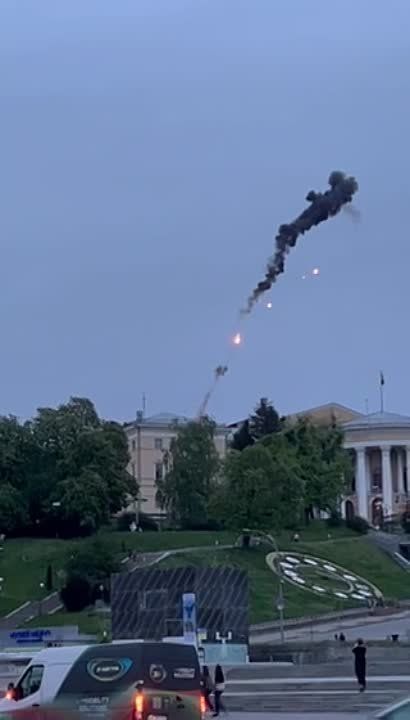 ����������� ������� �������� ���� � �����